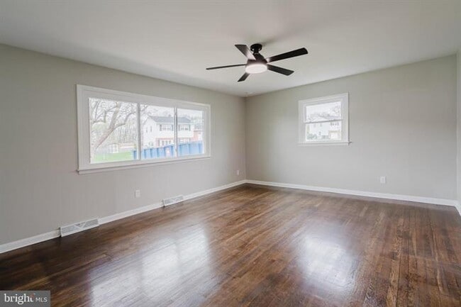 Building Photo - 103 Durso Dr