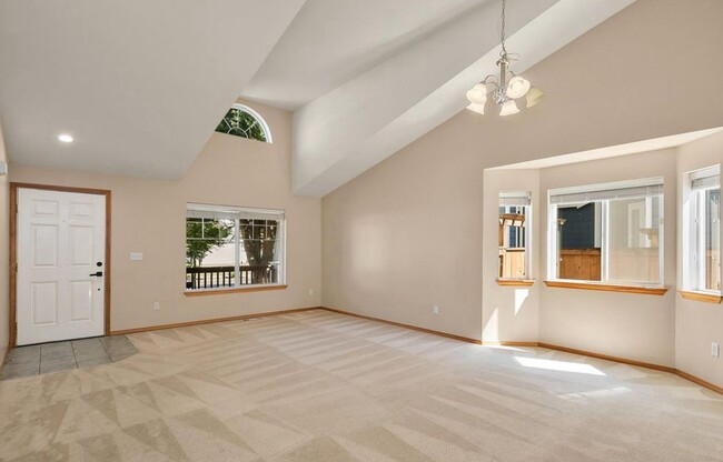 Building Photo - 4 bed in Pebble Creek