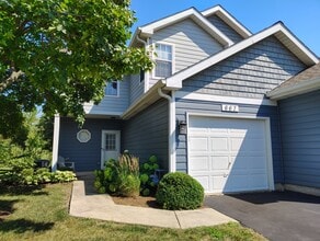 Building Photo - 667 Woodhaven Dr