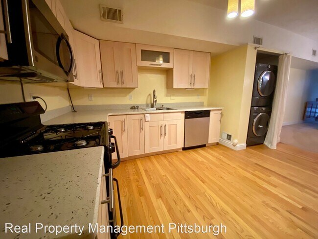 Building Photo - 2 br, 2 bath House - 1912 Jane Street Unit 2