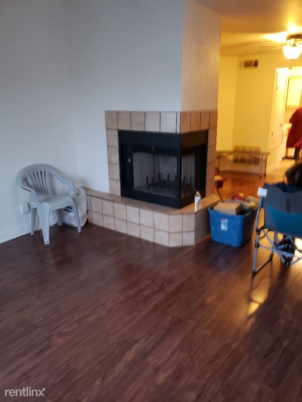 Building Photo - 2 br, 2 bath Condo - 1922 Las Palmas Lane ...