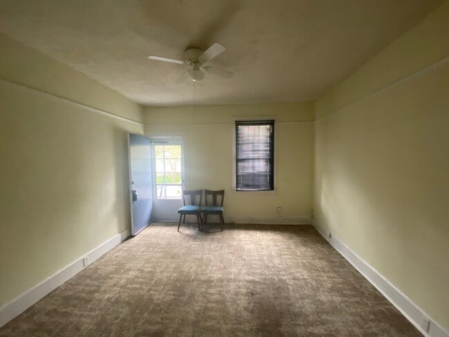Foto del edificio - One Bedroom - Great Location