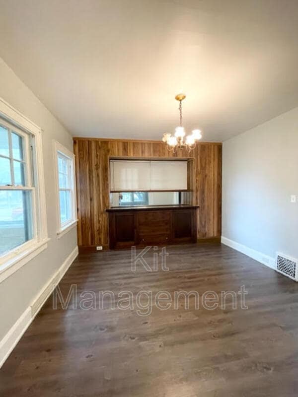 Foto del edificio - 4204 Birchall Rd