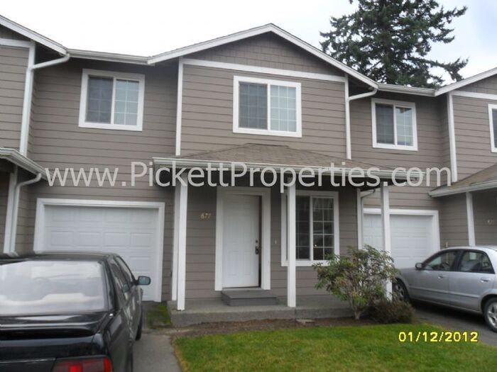 Primary Photo - 3 Bedroom Townhome in East Bremerton