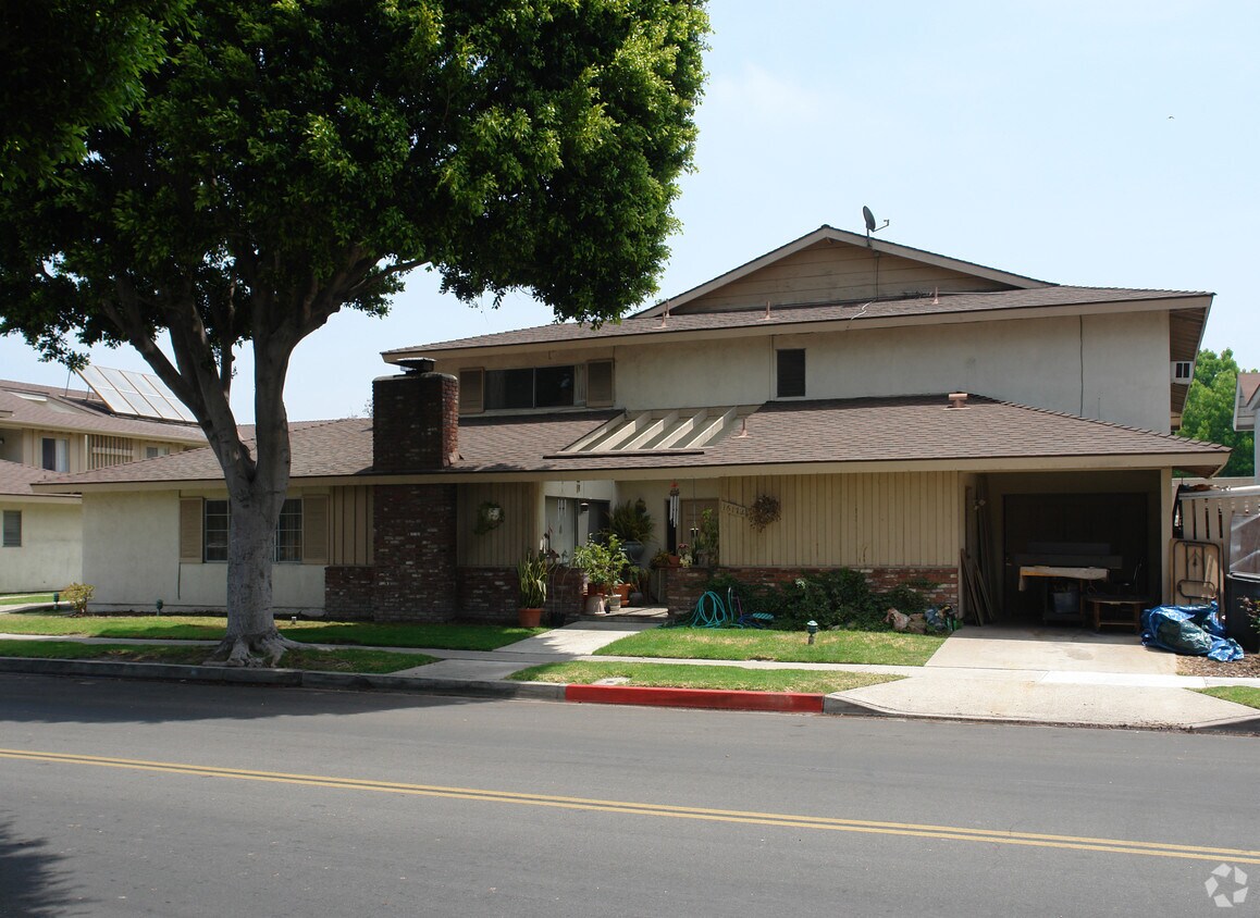 Building Photo - 16172 Malaga Ln
