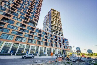 Building Photo - 56-456 Andre de Grasse St