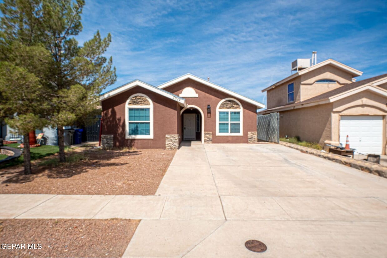 Primary Photo - 3929 Tierra Marfil Rd