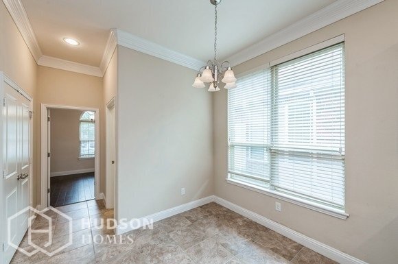 Foto del edificio - SELF TOUR NOW! - 1016 Brigham Dr, Forney, ...
