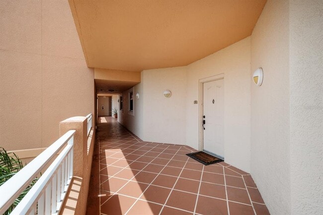 Building Photo - 12077 Gandy Blvd N