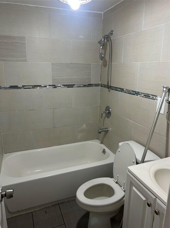 Foto del edificio - 86-28 80th St