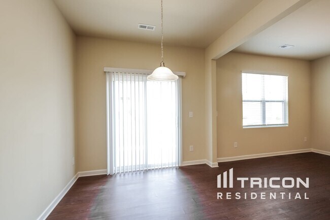 Foto del edificio - 2812 St George Ln