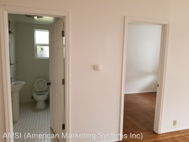 Building Photo - 2 br, 1 bath House - 114 Willits St