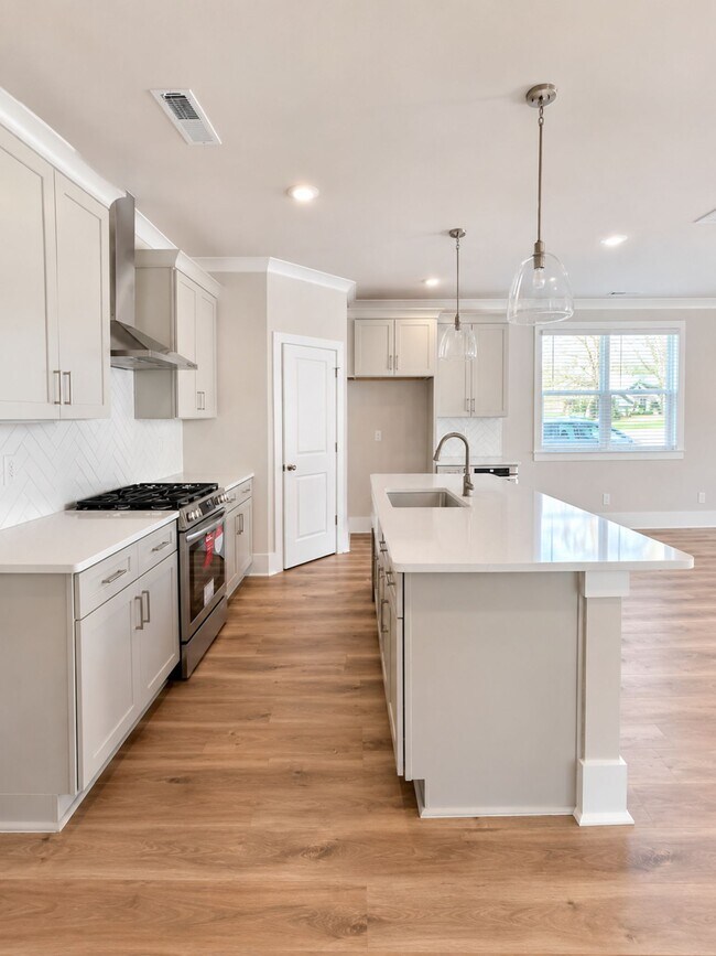 Foto del edificio - 4630 Dogwood Pl