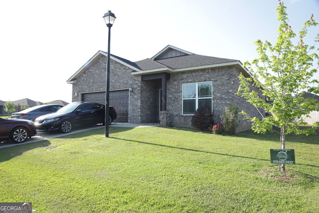 Foto principal - 109 Rusty Plow Ln