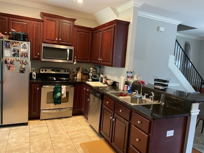 Photo - Great 3 BR 3.5 BA in Aspen Ridge. House