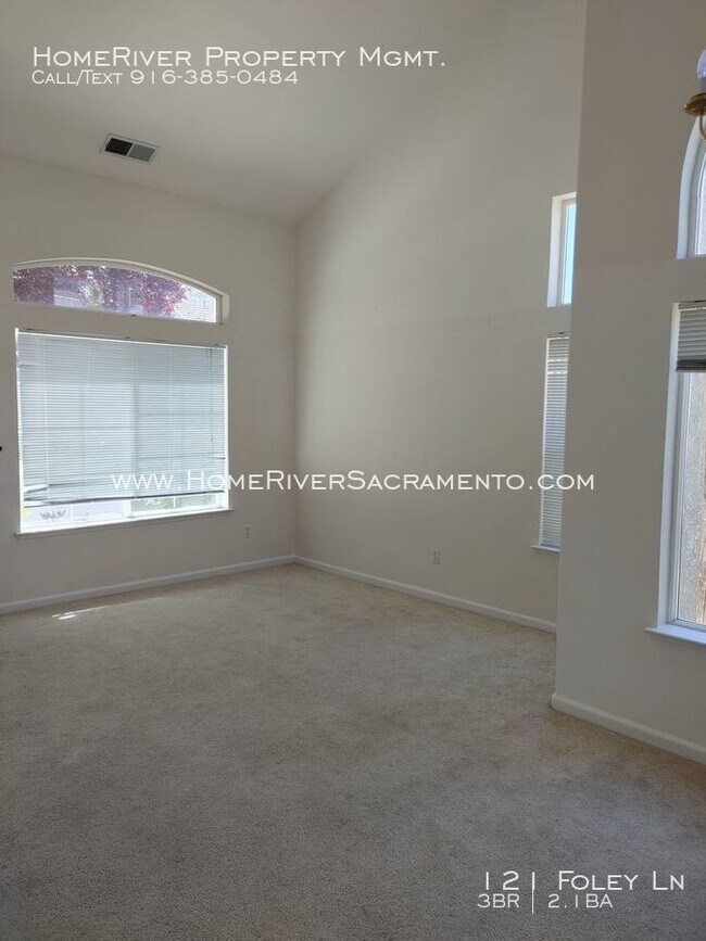 Building Photo - Comfortable home in Folsom!