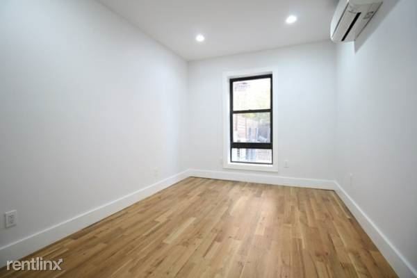 Building Photo - 3636 Greystone Ave