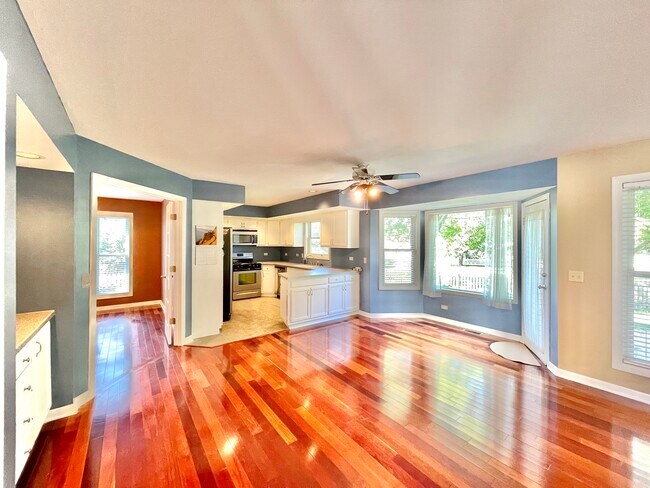 Foto del edificio - 2250 Lakeside Dr