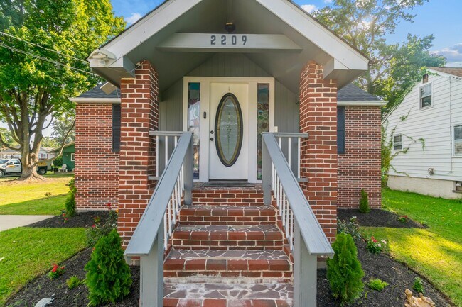Foto del edificio - 2209 Monocacy Rd