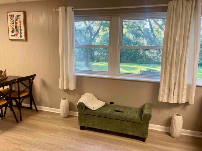 Building Photo - The Midtown at Marion - 2BR/2BA - Close to...