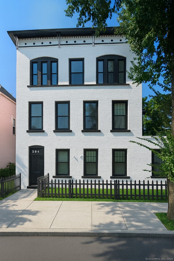 Primary Photo - 522 Elm St