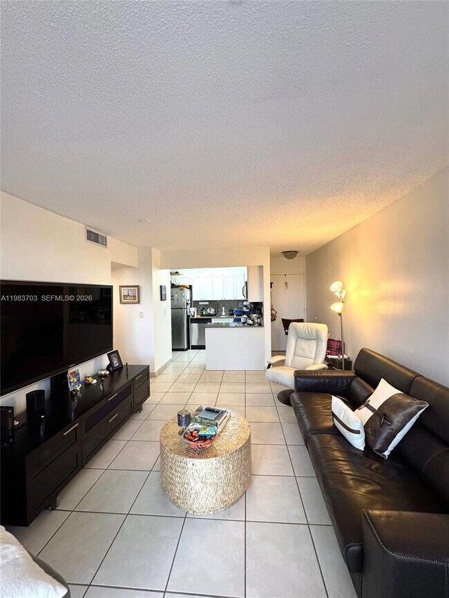 Foto del edificio - 3551 SW 9th Terrace