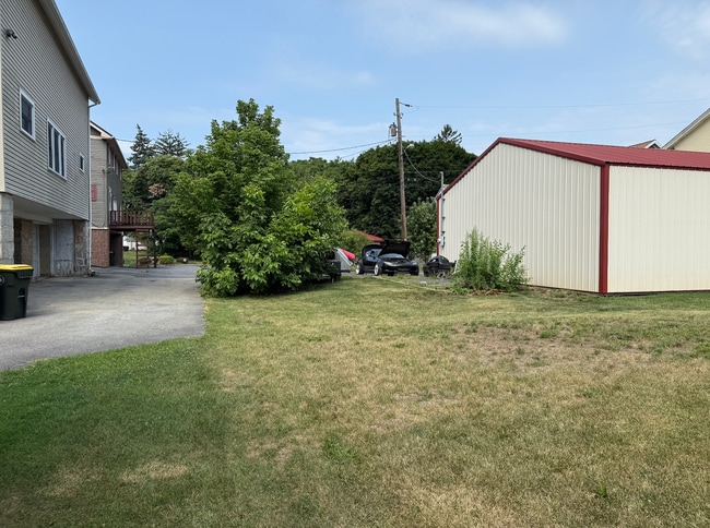 Building Photo - 6348 Memorial Rd