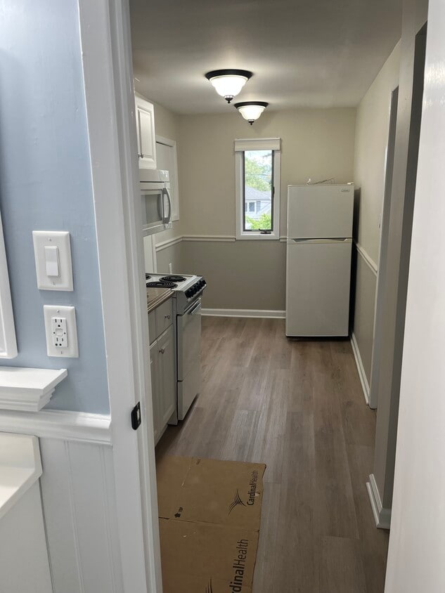 Building Photo - 5 Conde Ln