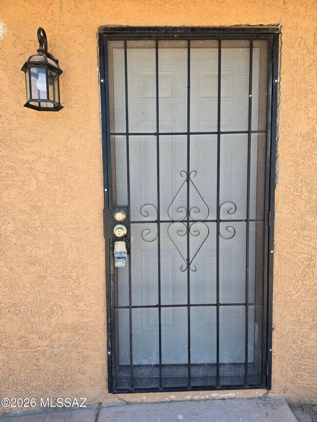 Foto del edificio - 511 N Iroquois Ave