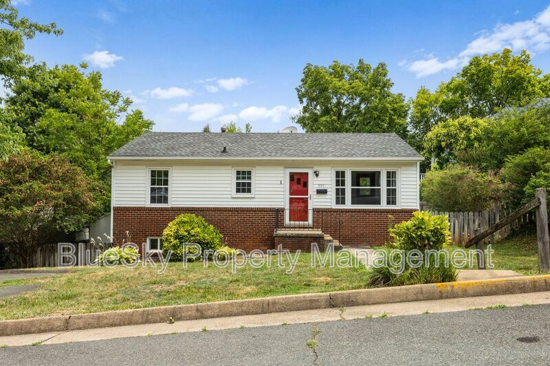 Foto principal - 915 Sycamore St