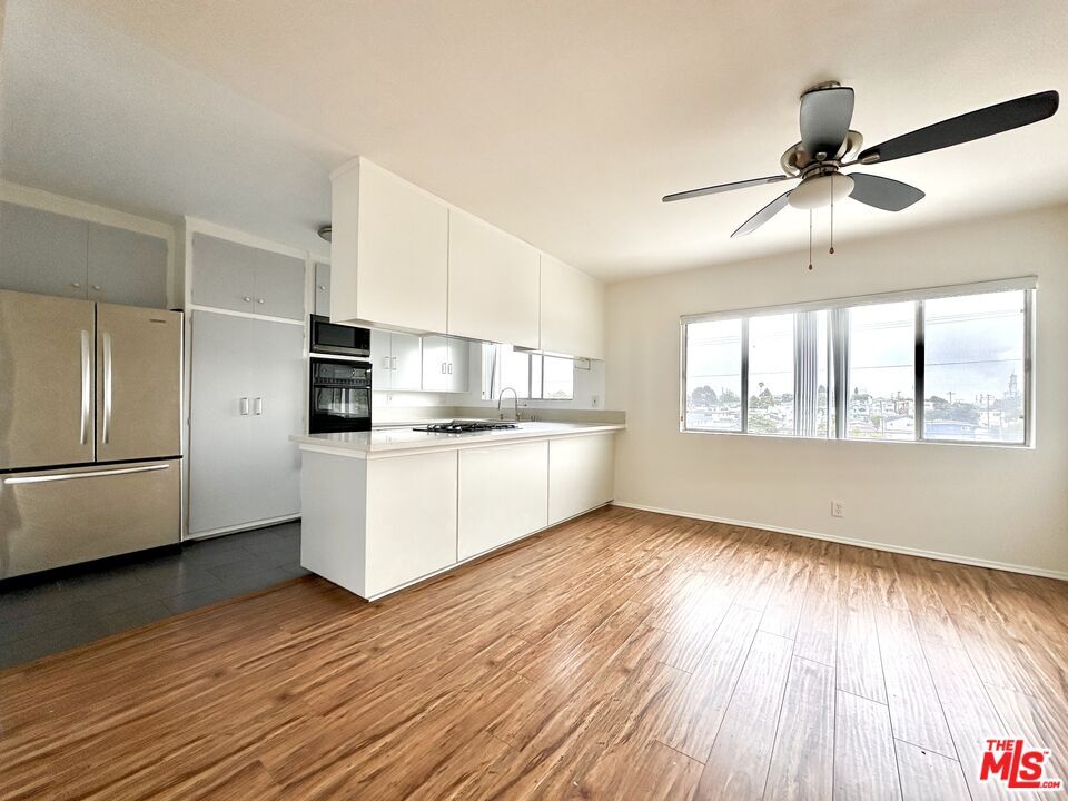 Foto principal - 127 Loma Vista St