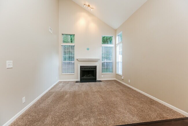 Foto del edificio - 1052 Mulberry Way