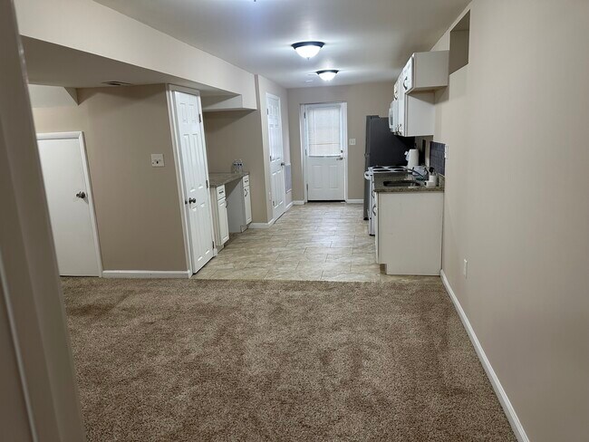 Foto del edificio - 6075 Hanover Rd
