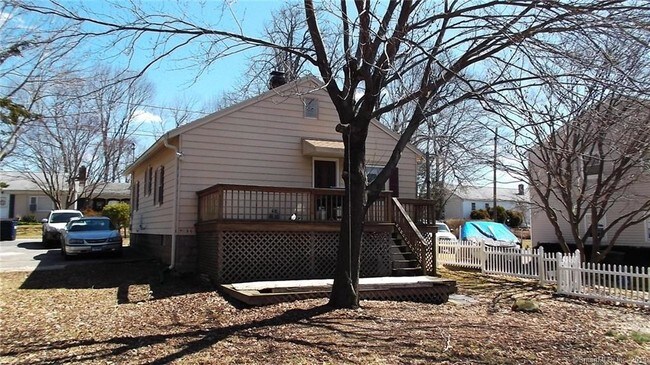 Building Photo - 16 Grace St