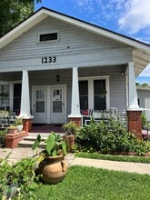 Building Photo - 1233 Morris St