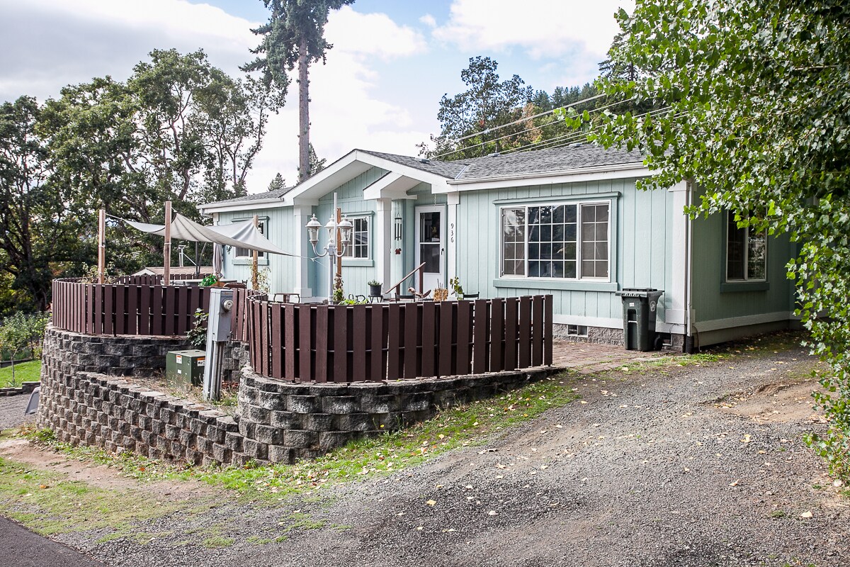 936 NW Patton Dr, White Salmon, WA 98672 House Rental in White Salmon