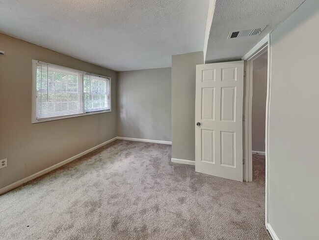 Foto del edificio - 3775 Stamford Rd SW