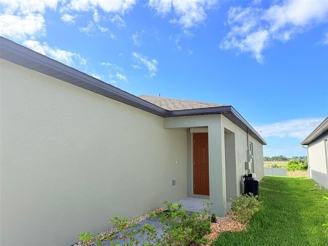 Building Photo - 35080 Brackett Bnd