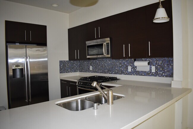 Foto del edificio - 871 Altaire Walk