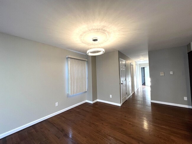 Foto del edificio - 25 Wallis Ave