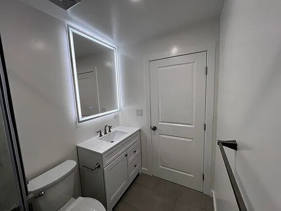 Foto del edificio - beautiful completely redone property ready to accept long term tenants