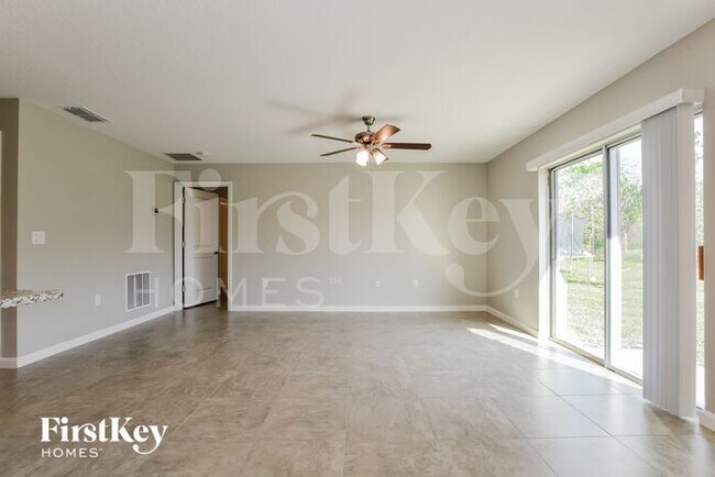 Foto del edificio - 208 Southern Breeze Lp