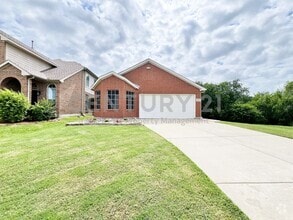 Building Photo - 5800 Melanie Ct