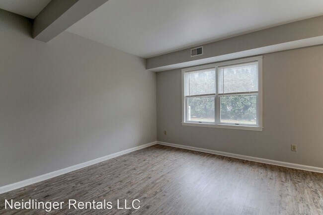 Building Photo - 531 Alison Dr