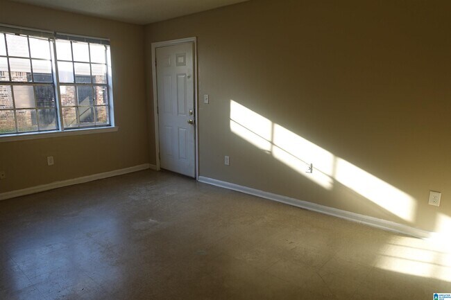 Foto del edificio - 716 14th St SW