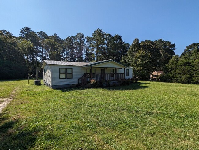 Foto del edificio - AVAILABLE OCTOBER 2025 | 4BR 2BA | MOBILE ...
