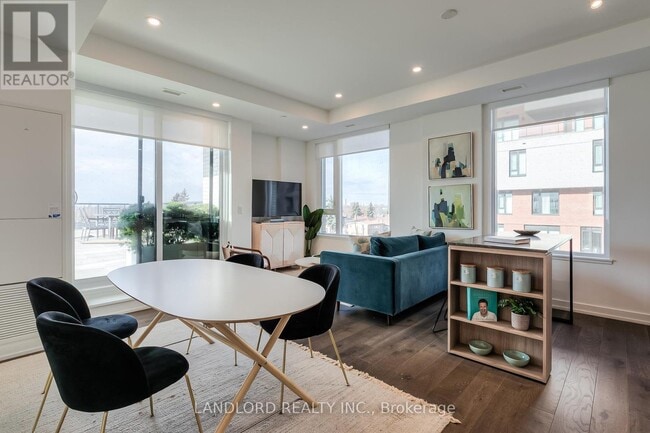 Building Photo - 3100 Keele St