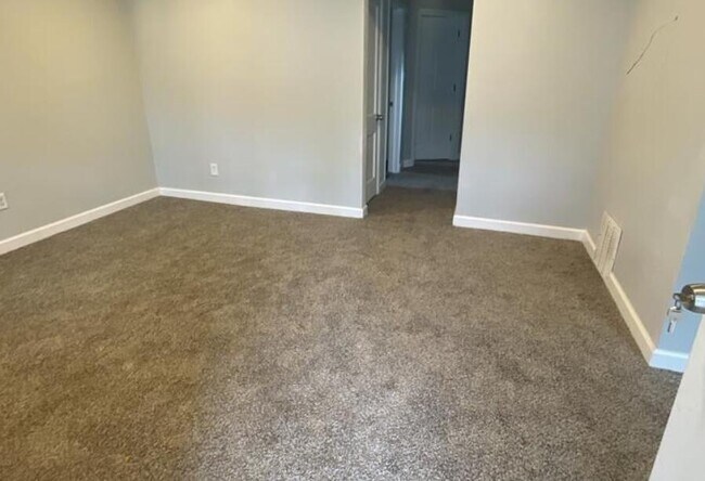 Foto del edificio - 19344 Bradford Ave