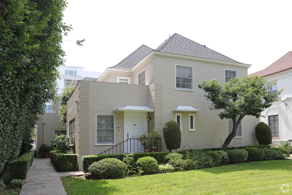 Primary Photo - 445 N Oakhurst Dr