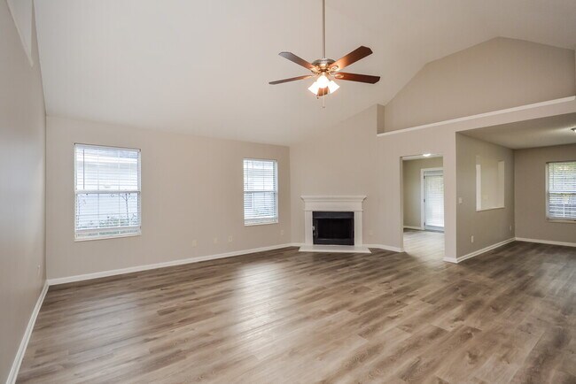 Building Photo - 4897 Truitt Ln